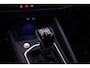 Volkswagen Golf Life 1.5 TSI 150pk Adaptive cruise control, LED koplampen, Parkeersensoren, Stoelverwarming, Airco, App connect, DAB, Radio, Stuurwiel verwarmd