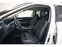 Kia EV6 58 kWh [ Half-Leder Stoelverwarming Navi Xenon/led apple/ android]
