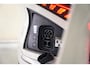 Kia EV6 58 kWh [ Half-Leder Stoelverwarming Navi Xenon/led apple/ android]
