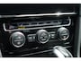 Volkswagen Golf 2.0 TSI 4Motion R / Akrapovic / Downpipe / R600 / 410pk / Dynaudio / Panorama / DCC