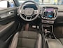 Volvo XC40 78kWh 408pk Recharge P8 AWD R-Design | SOH 90% | Panoramadak | Trekhaak | Warmtepomp | Leder/Alcantara | Lounge | 19"