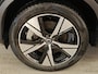Volvo XC40 78kWh 408pk Recharge P8 AWD R-Design | SOH 90% | Panoramadak | Trekhaak | Warmtepomp | Leder/Alcantara | Lounge | 19"