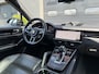 Porsche Cayenne 3.0 E-Hybrid Sport Chrono | Panoramadak | 360* Camera | Stoelventilatie/Verwarming | 21 Inch Lichtmetalen Velgen |