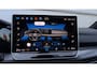 Volkswagen Golf GTE 1.5 eHybrid 272pk DSG | SoH 100% | Trekhaak | Panoramadak | Head-up Display