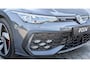 Volkswagen Golf GTE 1.5 eHybrid 272pk DSG | SoH 100% | Trekhaak | Panoramadak | Head-up Display