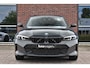 BMW 3-Serie 320i M-Sport LCI-2 Pano ACC 360 HUD 19inch El-klep