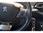 Peugeot 308 1.2 PureTech 130 PK Active | Navigatie | Trekhaak | Zeer goed onderhouden!