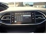 Peugeot 308 1.2 PureTech 130 PK Active | Navigatie | Trekhaak | Zeer goed onderhouden!