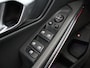 BMW 3-Serie 330e Sport Line | SOH 92,2% | Cruise Control Adaptief | Sportstoelen | Parkeercamera | Stoelverwarming | Navigatie | Apple Carplay/Android Auto |