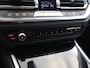 BMW 3-Serie 330e Sport Line | SOH 92,2% | Cruise Control Adaptief | Sportstoelen | Parkeercamera | Stoelverwarming | Navigatie | Apple Carplay/Android Auto |