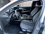 Peugeot e-208 Allure Pack EV 3-FASEN 50kWh 136pk | ADAPTIVE CRUISE | KEYLESS ENTRY | STOELVERW. | CAMERA | 3D i-COCKPIT® | NAVI | CLIMA | ALL-SEASONBANDEN