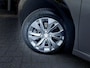 Peugeot e-208 Allure Pack EV 3-FASEN 50kWh 136pk | ADAPTIVE CRUISE | KEYLESS ENTRY | STOELVERW. | CAMERA | 3D i-COCKPIT® | NAVI | CLIMA | ALL-SEASONBANDEN