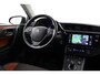 Toyota Auris Touring Sports 1.8 Hybrid Executive | Trekhaak | Navigatie | Stoelverwarming | LED | Parkeersensoren voor/achter | Keyless | Cruise Control | Clima | Camera | Rijstrooksensor | 16 inch | Bluetooth