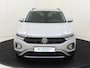 Volkswagen T-Roc 1.0 TSI Life | Keyless | Achteruitrijcamera | Parkeerassistent | CarPlay | Adaptieve cruise control | Elektrisch inklapbare buitenspiegels |