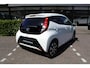Toyota Aygo 1.0 VVT-i x-joy | Rijklaar | Stoelverw. | Clima | Apple/Android | Camera | All-season | LM-velgen