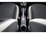 Toyota Aygo X 1.0 VVT-i S-CVT LIMITED | Apple Carplay/Android Auto | Parkeersensoren, voor en achter | Stoelverwarming, beide voorstoelen |
