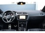 Volkswagen Tiguan 1.4 TSI eHybrid R-Line Business+ | Black Style | IQ Light | Adaptief onderstel | 20" LM Velgen