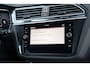 Volkswagen Tiguan 1.4 TSI eHybrid R-Line Business+ | Black Style | IQ Light | Adaptief onderstel | 20" LM Velgen