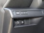 Lexus LBX Business Line 2WD | Comfort + Safety Pack | Stoel- stuurverwarming | BSM | PDC V+A | ACC | Camera