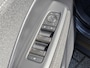 Lexus LBX Business Line 2WD | Comfort + Safety Pack | Stoel- stuurverwarming | BSM | PDC V+A | ACC | Camera