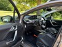 Peugeot 2008 Allure Pack Premium Plus 1.2 VTi 82 pk - trekhaak - all seasons