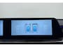 Omoda 5 EV Premium 61 kWh | Camera's rondom | Schuif/kantel dak | LED verlichting | Lederen bekleding | Stoelverwarming/ventilatie | Sfeerverlichting | Drive assist