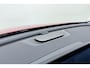 Omoda 5 EV Premium 61 kWh | Camera's rondom | Schuif/kantel dak | LED verlichting | Lederen bekleding | Stoelverwarming/ventilatie | Sfeerverlichting | Drive assist