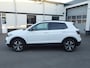 Volkswagen T-Cross 1.0 TSI Life Business Automatische airco, navigatie, cruise controle, parkeersensoren, achteruitrij camera, apple-carplay, enz.