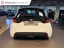 Toyota Yaris 1.5 Hybrid Business Plus automaat/ stuur en stoel verwarming / navigatie /camera