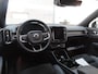 Volvo XC40 Recharge Plus 70 kWh | Adaptieve Cruise Control | Trekhaak | Stoel-/Stuurverwarming | Donker Getint Glas | Parkeercamera | Navigatie | Warmtepomp |