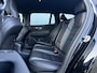 Volvo V60 T6 Automaat AWD Plus Black Edition | Nappa Leder/Open Grid Charcoal sportstoelen | 19 inch Lichtmetalen velgen Black | Extra getint glas | Trekhaak semi elektrisch inklapbaar | Elektrisch bediend en verwarmbare voorstoelen | Grafisch head-up display