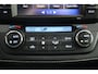 Toyota RAV4 2.5 Hybrid AWD Dynamic | Parkeersensoren, voor en achter | Navigatie | Trekhaak | elektrisch schuif kanteldak |