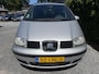 SEAT Alhambra 2.0 TDI Ecomotive | Autom. Airco | Cruise Control | 7 Persoons | LMV | Trekhaak | Stoelverwarming | APK tot 23-02-2027!
