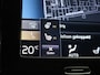 Volvo XC40 T4 PHEV Plus Dark Design Aut. | APPLE CARPLAY | ANDROID AUTO | HARMAN KARDON | DODEHOEKSENSOREN | LEDEREN BEKLEDING | ACHTERUITRIJCAMERA | DAB RADIO | CRUISE CONTROL | STOELVERWARMING | STUURWIELVERWARMING |