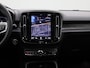 Volvo XC40 T4 PHEV Plus Dark Design Aut. | APPLE CARPLAY | ANDROID AUTO | HARMAN KARDON | DODEHOEKSENSOREN | LEDEREN BEKLEDING | ACHTERUITRIJCAMERA | DAB RADIO | CRUISE CONTROL | STOELVERWARMING | STUURWIELVERWARMING |