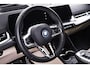 BMW iX1 eDrive20 67 kWh M Sport Edition Panoramadak - Sportstoelen - Elektrisch verwarmde voorstoelen - Getinte Ruiten - Parking/Driving Assistant Plus - Head up - Comfort Access -