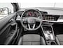 Audi A3 Limousine 35 TFSI 150pk S-tronic S Edition | Panoramadak | 19" Velgen | Adaptive Cruise | LED | Camera | Stoelverwarming