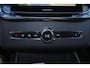 Volvo XC90 T8 Recharge AWD Ultra Black Ed. Exec. - Luchtvering - Panorama/schuifdak - IntelliSafe Assist & Surround - 360º Camera - Bowers & Wilkins audio - Adaptieve LED koplampen - Verwarmde voorstoelen, stuur & achterbank - Parkeersensoren voor & achter - Elektr. bedienb. voorstoelen met geheugen - Geventileerde voorstoelen - Head up display - Draadloze tel. lader - Extra getint glas - 22' LMV