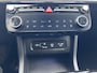 Hyundai Tucson 1.6 T-GDI PHEV Premium Sky 4WD / Fabrieksgarantie tot 09-2029 / Panorama schuifdak / Navigatie / Stoelventilatie / Elektrische stoelen & klep / Stuur-, stoel- & achterbankverwarming / Apple Carplay Android / 19" LM & All Season banden /