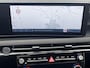 Hyundai Tucson 1.6 T-GDI PHEV Premium Sky 4WD / Fabrieksgarantie tot 09-2029 / Panorama schuifdak / Navigatie / Stoelventilatie / Elektrische stoelen & klep / Stuur-, stoel- & achterbankverwarming / Apple Carplay Android / 19" LM & All Season banden /