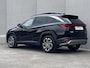 Hyundai Tucson 1.6 T-GDI PHEV Premium Sky 4WD / Fabrieksgarantie tot 09-2029 / Panorama schuifdak / Navigatie / Stoelventilatie / Elektrische stoelen & klep / Stuur-, stoel- & achterbankverwarming / Apple Carplay Android / 19" LM & All Season banden /