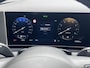 Hyundai Tucson 1.6 T-GDI PHEV Premium Sky 4WD / Fabrieksgarantie tot 09-2029 / Panorama schuifdak / Navigatie / Stoelventilatie / Elektrische stoelen & klep / Stuur-, stoel- & achterbankverwarming / Apple Carplay Android / 19" LM & All Season banden /