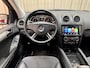 Mercedes-Benz ML-klasse 350 V6 272PK *Org. NL!* Trekhaak / Leder/Alcantara / Schuif/kanteldak / Cruise Control / Elektrische stoelen / 20"LMV