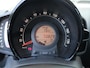 Toyota Aygo 1.0 VVT-i x-joy Achteruitrijcamera, Dimlichten Automatisch, Bluetooth,