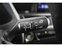 Lexus UX 250h Luxury Line | Carplay | Stoelverwarming | Adaptive Cruise |