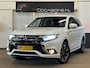 Mitsubishi Outlander 2.0 PHEV instyle + LEDER + STOELVERWARMING !!