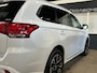 Mitsubishi Outlander 2.0 PHEV instyle + LEDER + STOELVERWARMING !!
