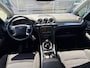 Ford S-Max 1.6 EcoB. Tit. Clima Navi PDC AUX