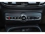 Volvo EX40 Performance Ultra 82 kWh - Panorama/schuifdak - IntelliSafe Assist & Surround - 360º Camera - Harman/Kardon audio - Verwarmde voorstoelen, stuur & achterbank - Parkeersensoren voor & achter - Elektr. bedienb. voorstoelen met geheugen links - Draadloze tel. lader - Warmtepomp - Extra getint glas - Inklapbare trekhaak - 20' LMV
