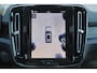 Volvo EX40 Performance Ultra 82 kWh - Panorama/schuifdak - IntelliSafe Assist & Surround - 360º Camera - Harman/Kardon audio - Verwarmde voorstoelen, stuur & achterbank - Parkeersensoren voor & achter - Elektr. bedienb. voorstoelen met geheugen links - Draadloze tel. lader - Warmtepomp - Extra getint glas - Inklapbare trekhaak - 20' LMV